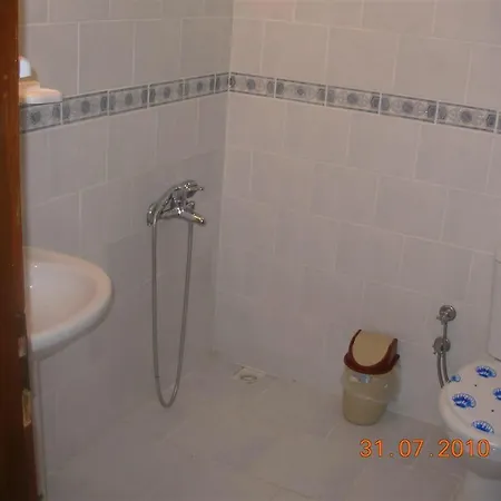 Berceste Ayvacik (Canakkale)